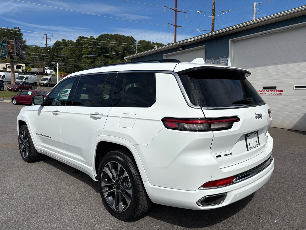 Used 2021 Jeep Grand Cherokee L Overland image 3
