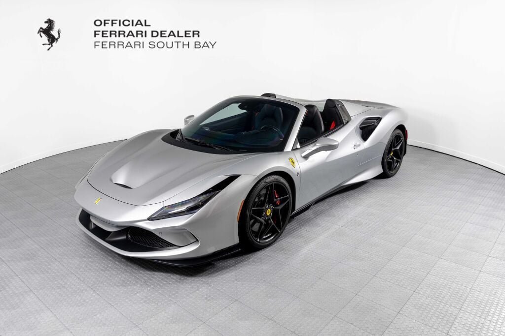 Used 2022 Ferrari F8 Tributo RWD video 1