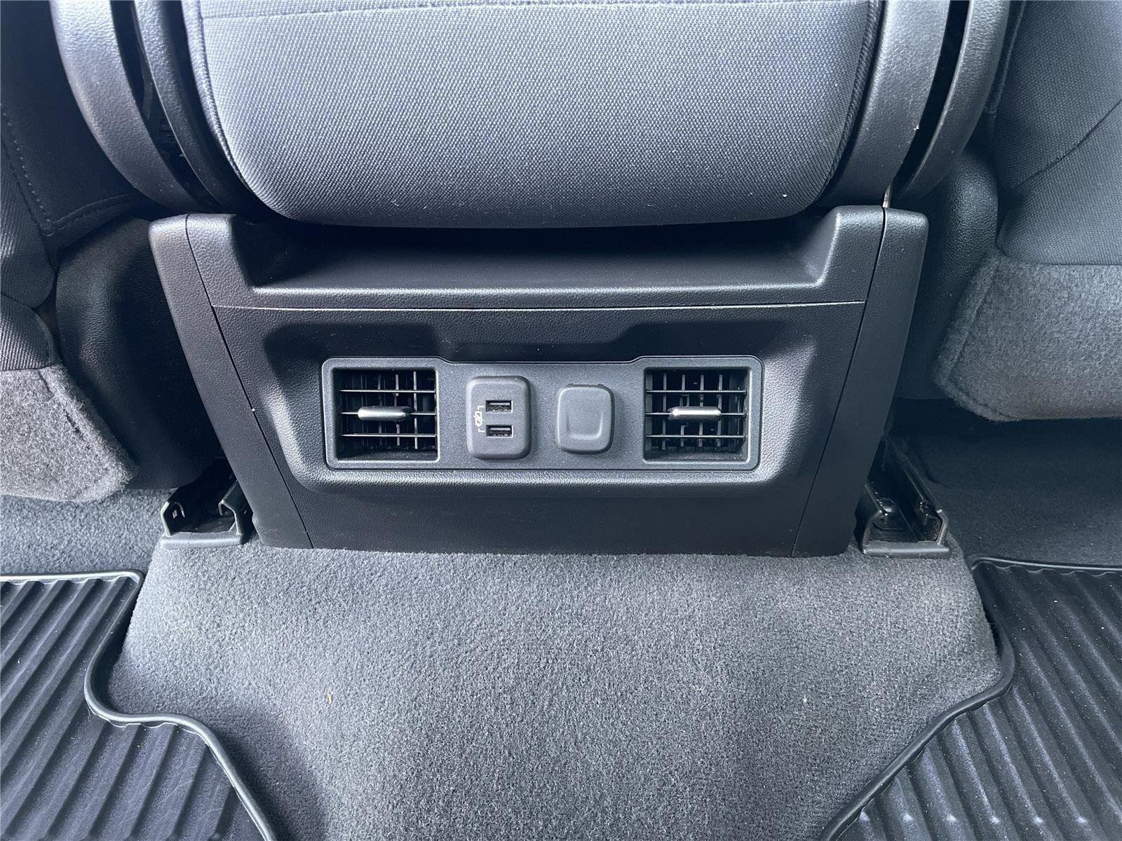 Used 2022 Chevrolet Silverado 1500 RST w/ LPO, Blackout Package image 38