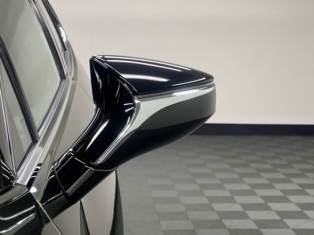 Used 2022 Lexus UX 200 w/ Accessory Package (Z2) image 22