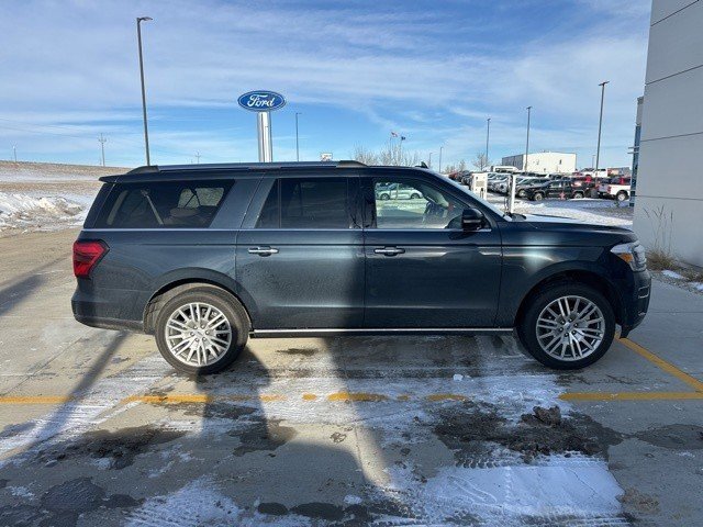 Used 2024 Ford Expedition Max Limited image 2