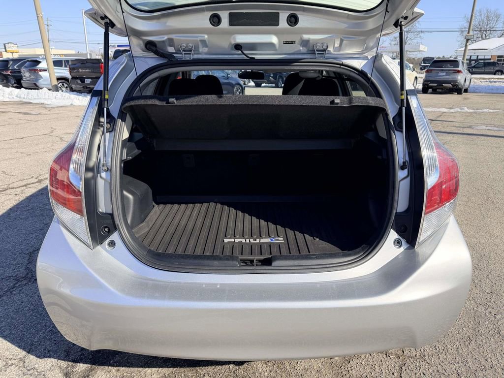 Certified 2016 Toyota Prius C Two image 15