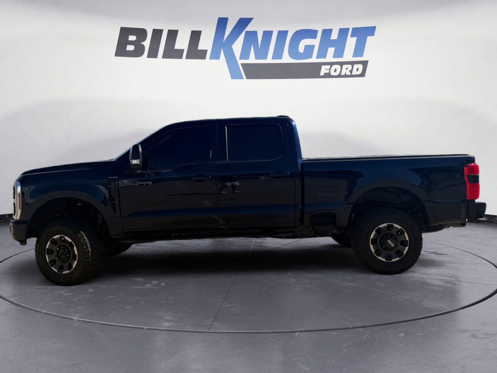 Used 2024 Ford F250 Platinum w/ Tremor Off-Road Package image 2