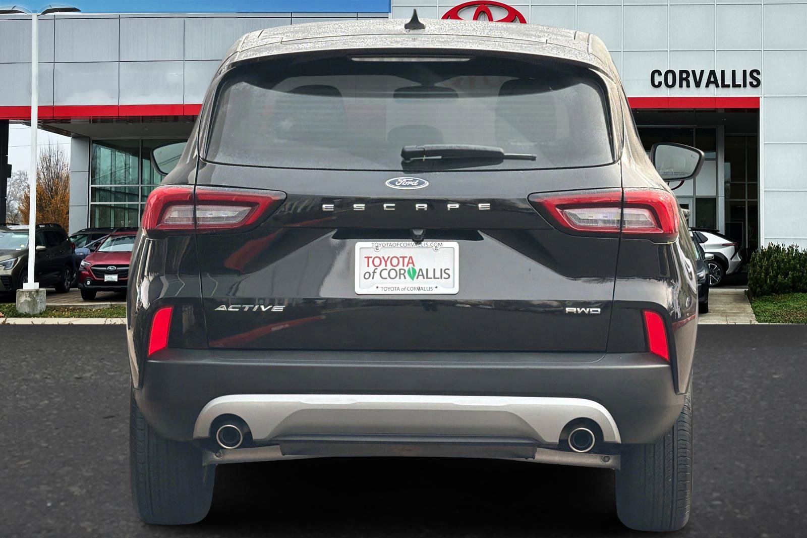 Used 2025 Ford Escape Active image 5