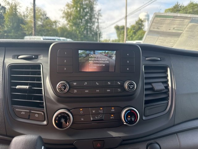 New 2025 Ford Transit 250 148 Medium Roof image 26