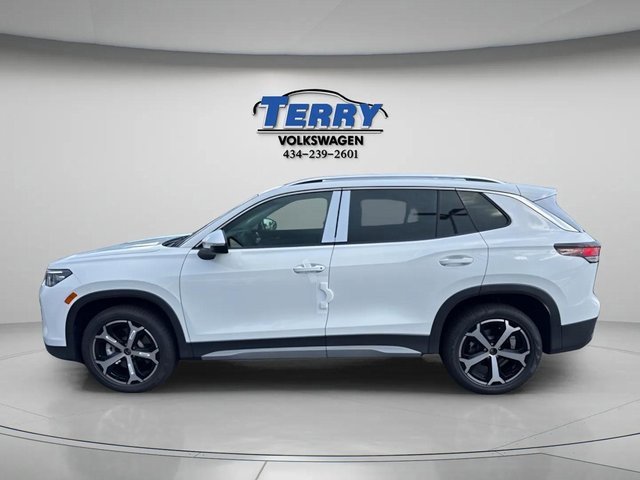 New 2025 Volkswagen Tiguan SE image 3