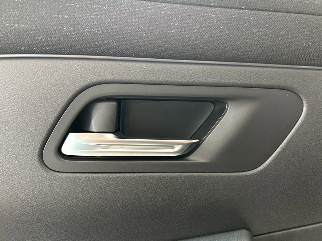 New 2026 Nissan Leaf SV+ w/ Floor Mat Package (SV+) image 19