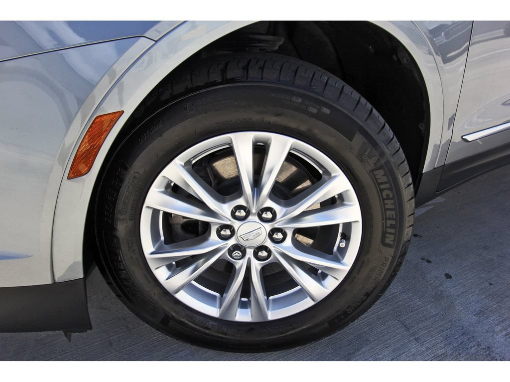 Used 2023 Cadillac XT5 Luxury FWD image 30