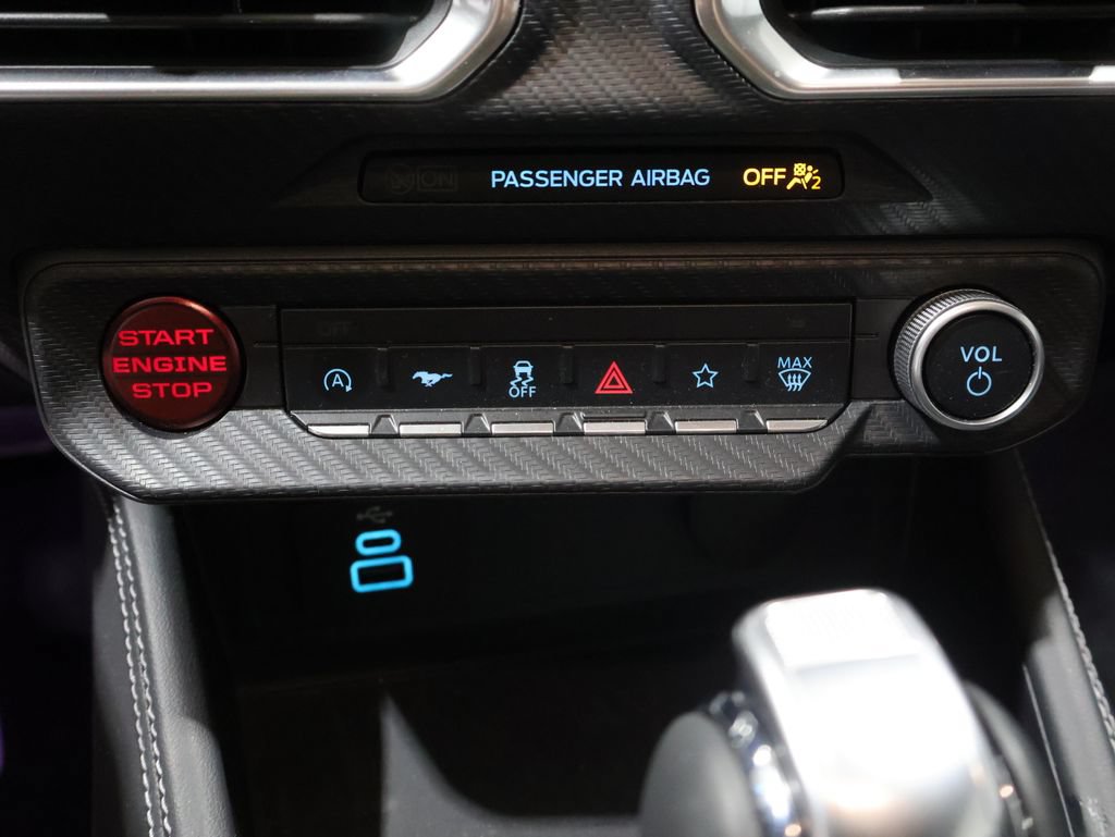 Used 2025 Ford Mustang GT Premium RWD image 29