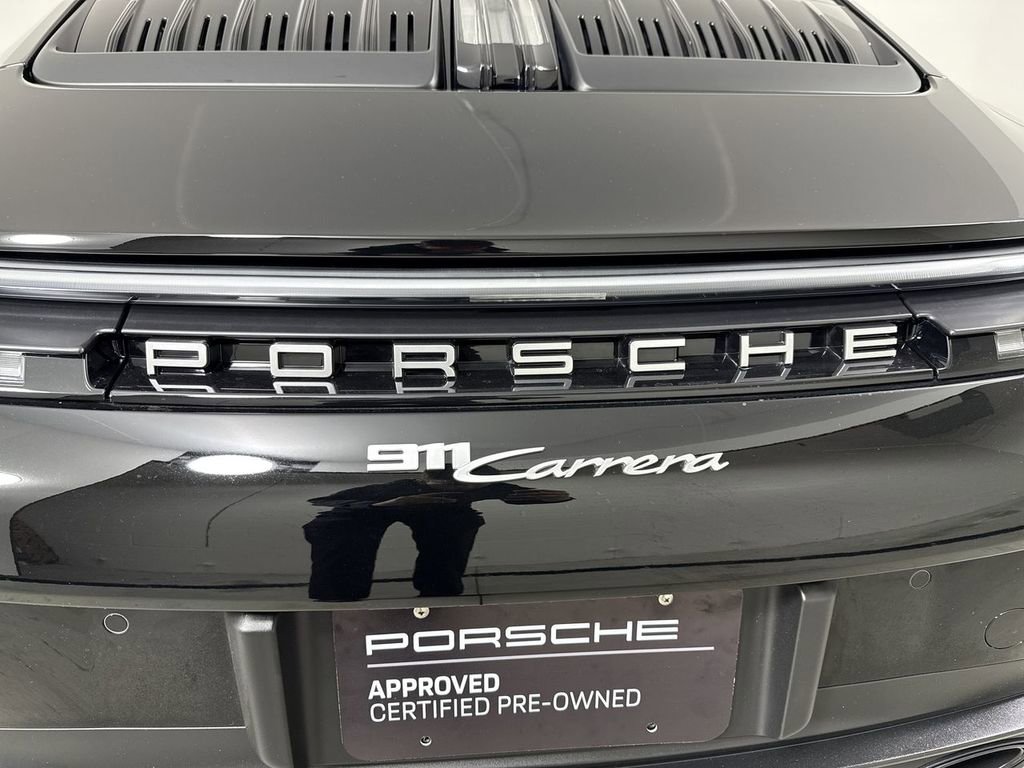 Certified 2025 Porsche 911 Carrera image 19