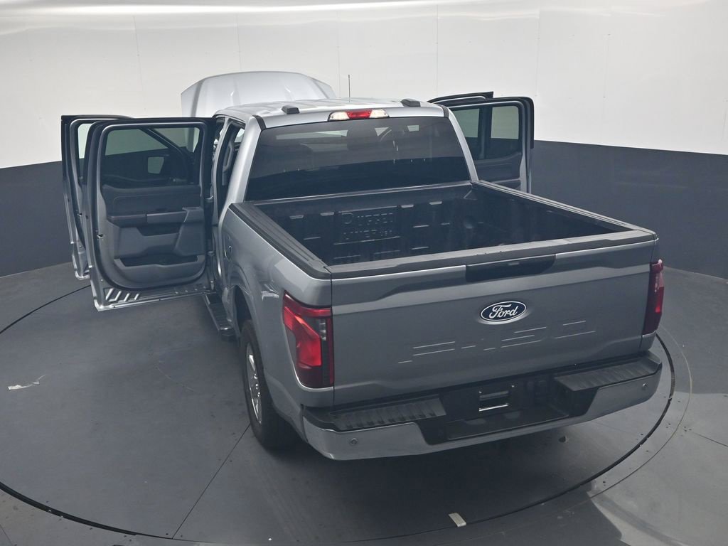 Used 2025 Ford F150 XLT w/ Equipment Group 301A Standard RWD image 48