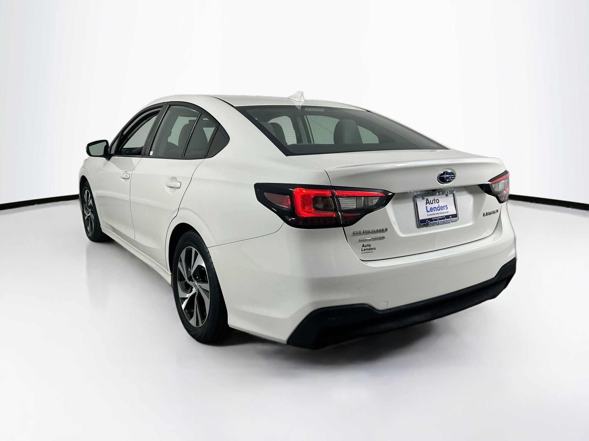 Used 2023 Subaru Legacy Premium image 7