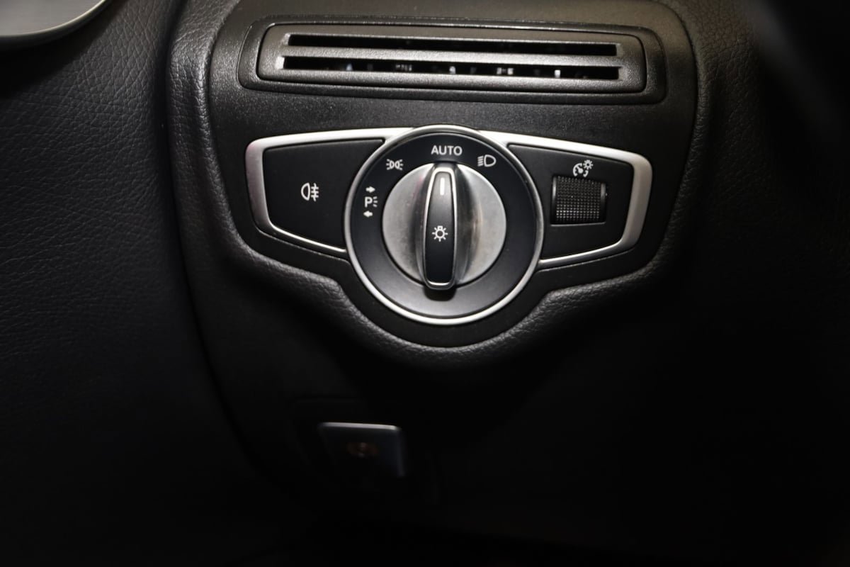 Used 2023 Mercedes-Benz C 300 4MATIC Coupe w/ Multimedia Package image 36