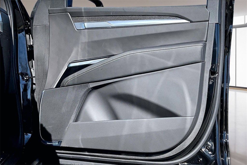 Certified 2025 Cadillac Escalade V image 19