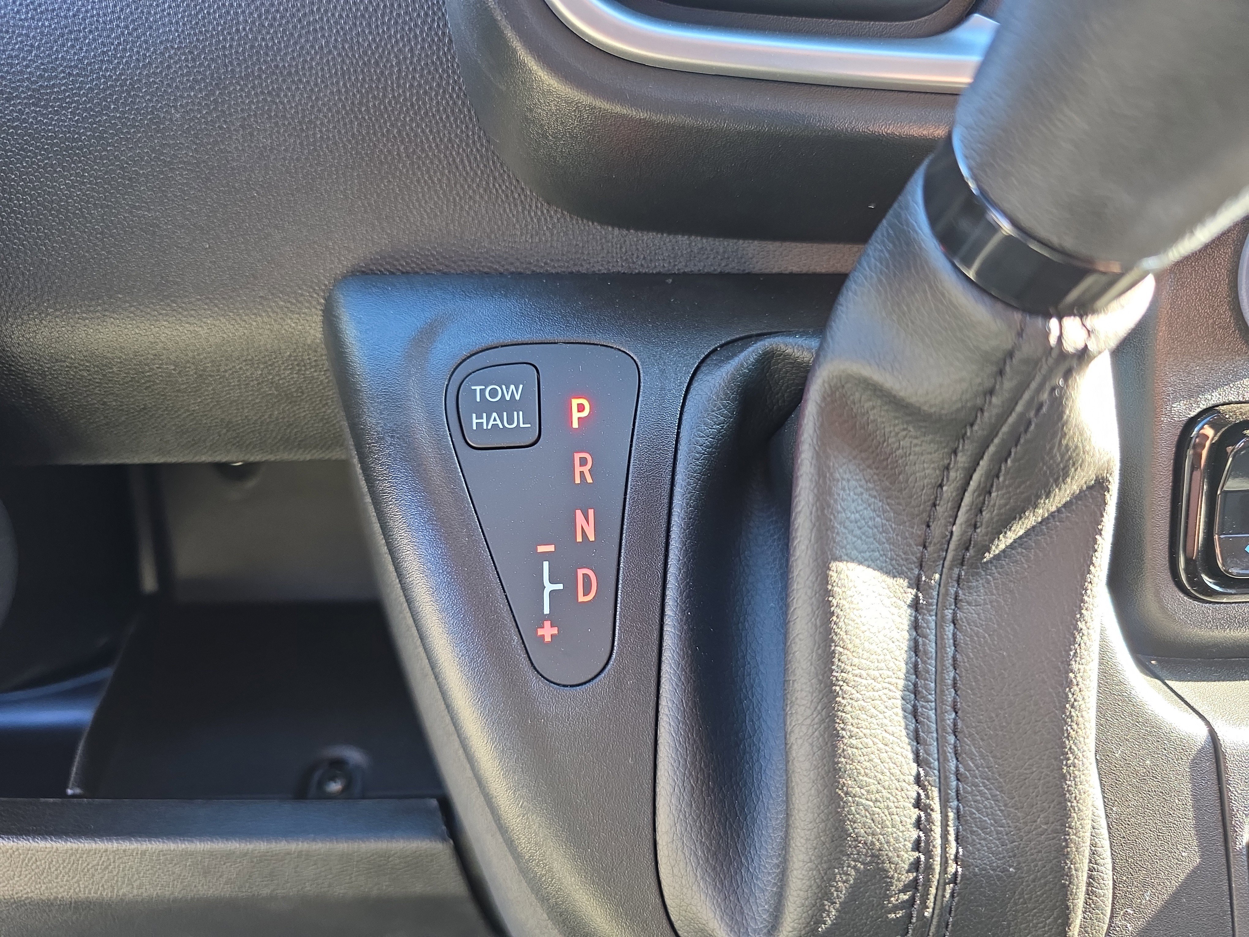 New 2026 RAM ProMaster 3500 w/ Quick Order Package 22G SLT image 7