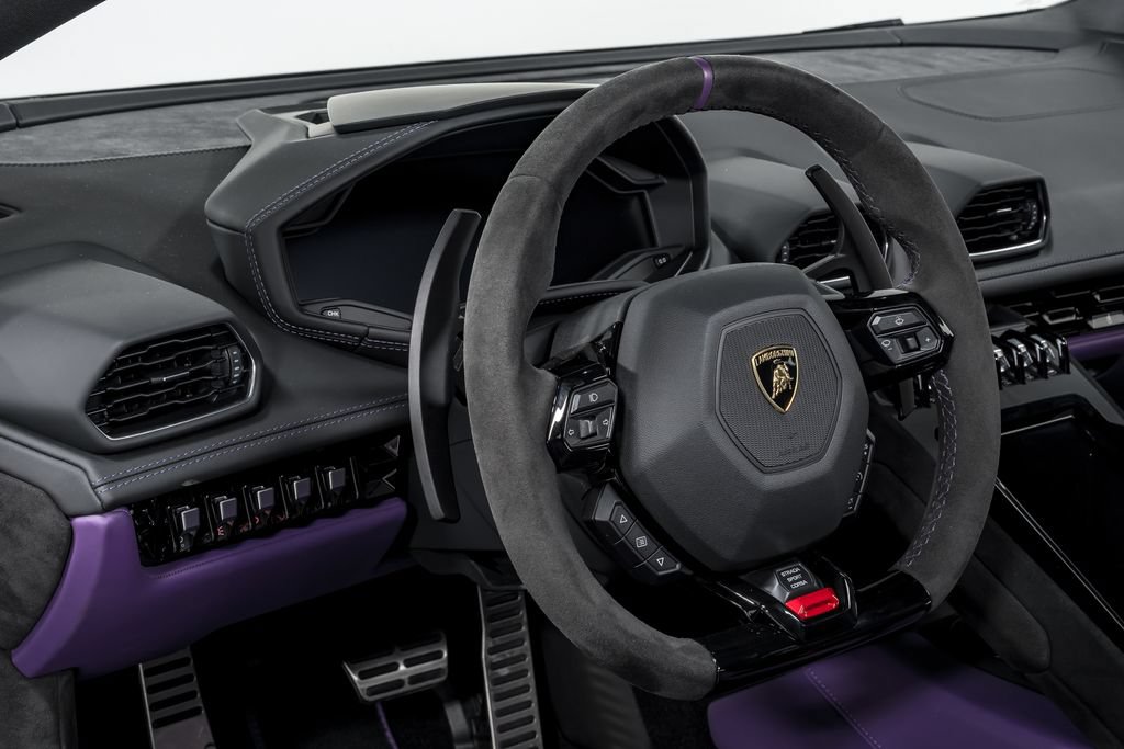 Used 2023 Lamborghini Huracan Tecnica RWD image 13