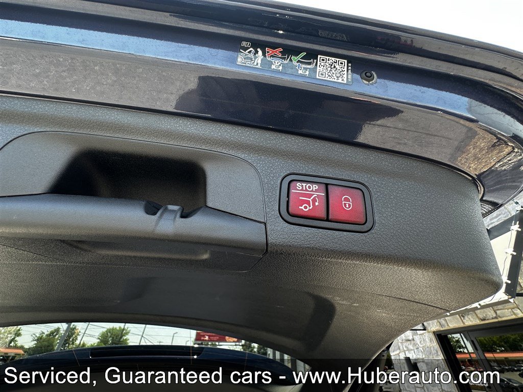 Used 2024 Mercedes-Benz GLE 350 4MATIC image 23