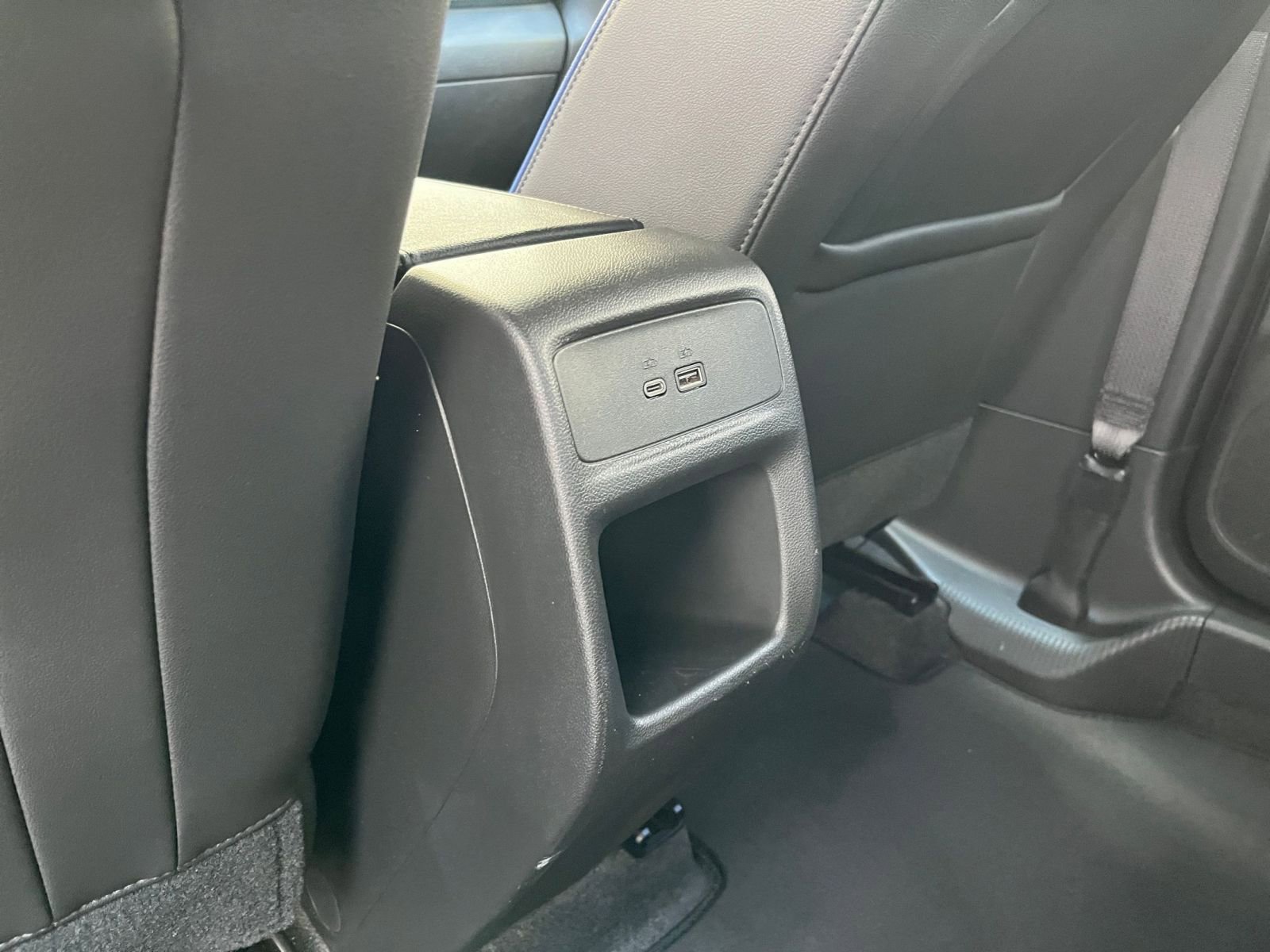 Used 2025 Buick Envista Sport Touring image 25