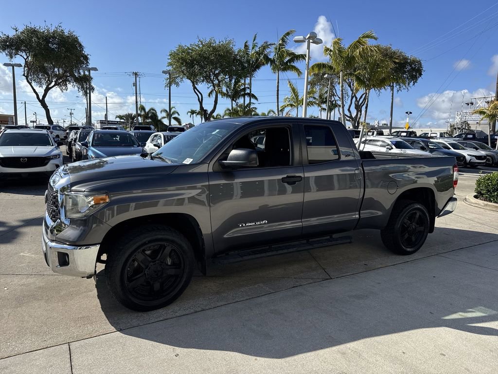 Used 2019 Toyota Tundra SR5 w/ SR5 Upgrade Package image 11