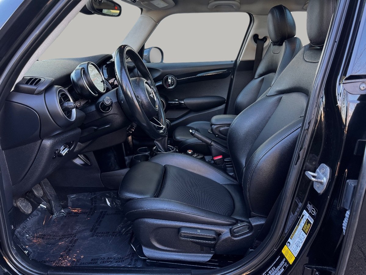 Used 2015 MINI Cooper S FWD image 16