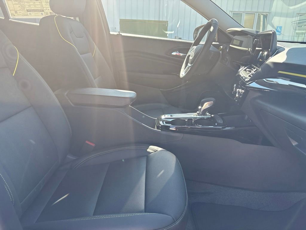 New 2026 Chevrolet Trax ACTIV w/ Driver Confidence Package FWD image 25