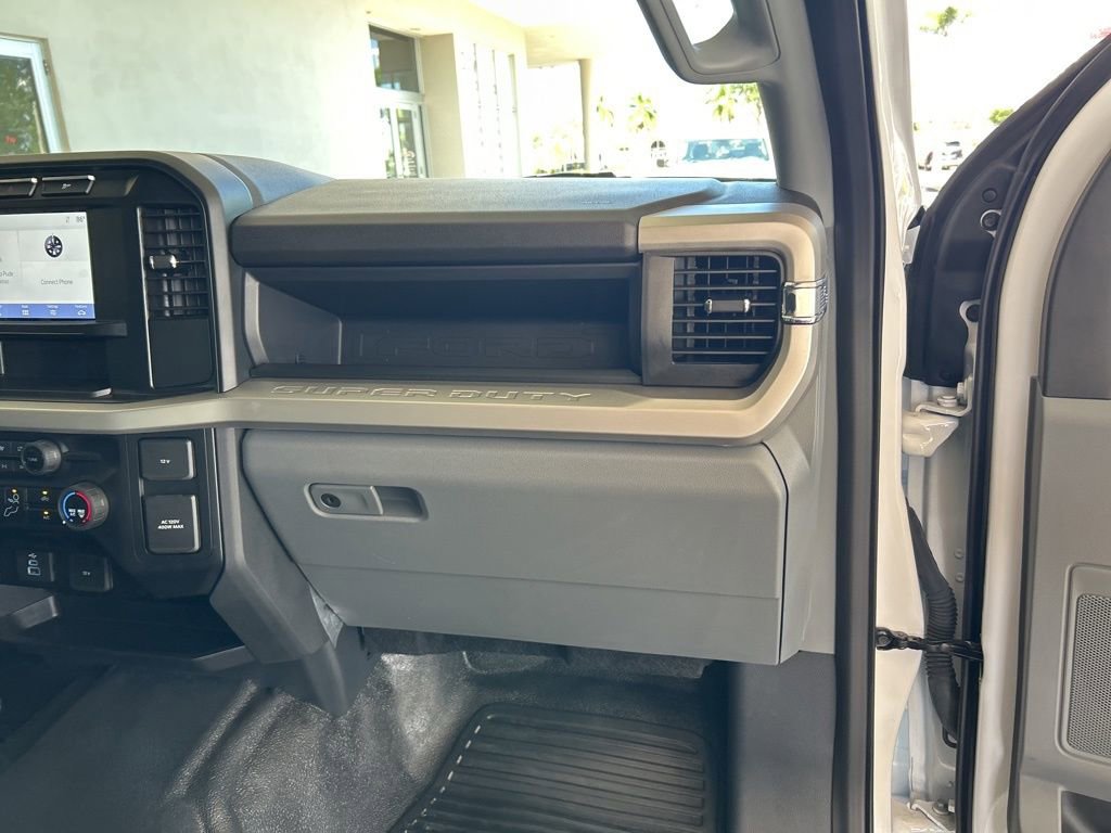 Used 2024 Ford F350 XL w/ 360-Degree Camera Package image 27