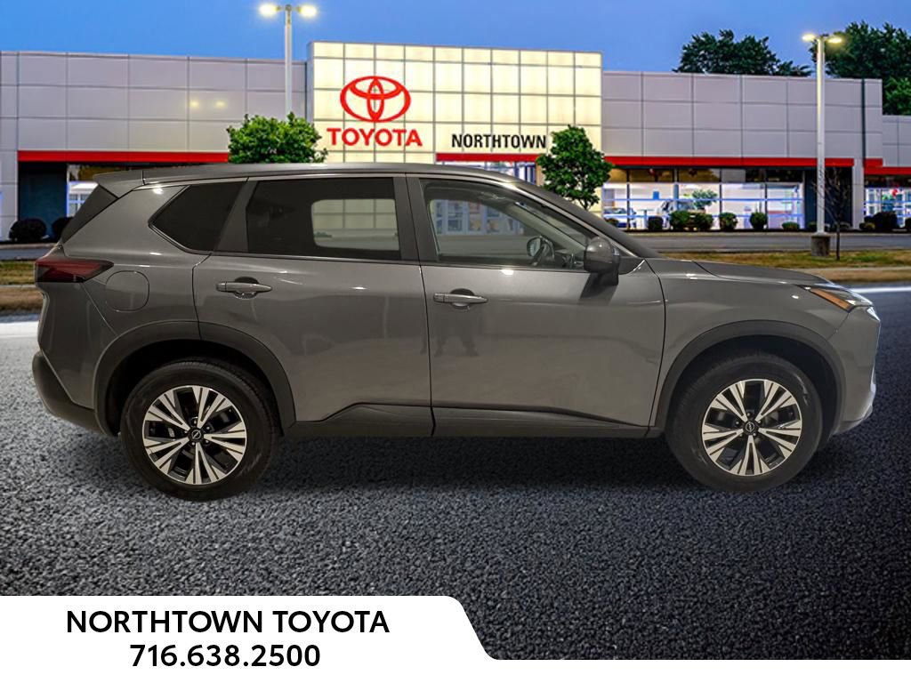 Used 2022 Nissan Rogue SV image 35