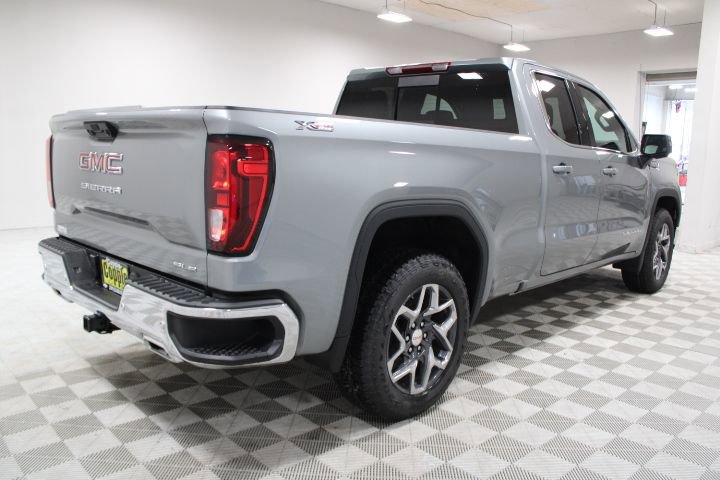 New 2026 GMC Sierra 1500 SLE w/ X31 Off-Road Package image 8