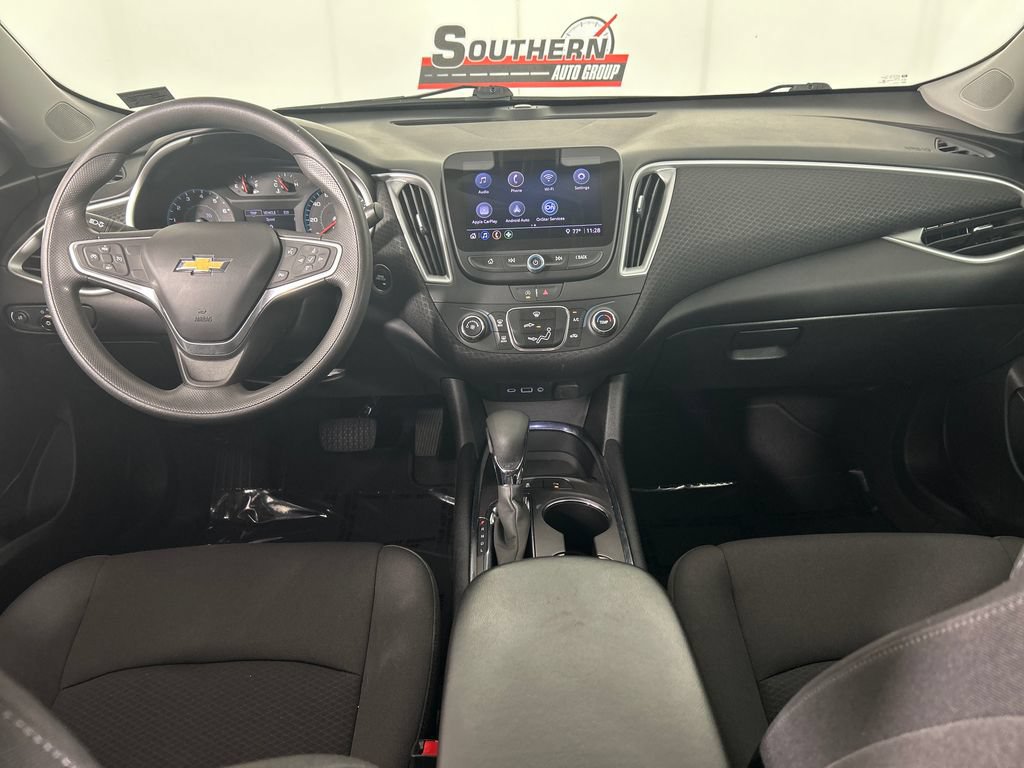 Used 2022 Chevrolet Malibu LS FWD image 18