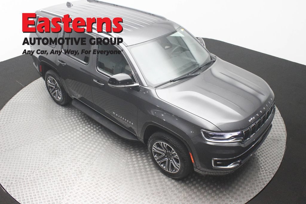 Used 2024 Jeep Wagoneer Series II AWD/4WD image 3