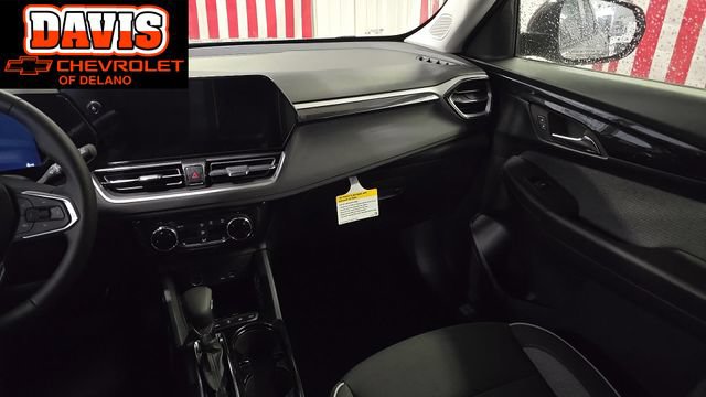 New 2026 Chevrolet TrailBlazer LT w/ Convenience Package AWD/4WD image 17