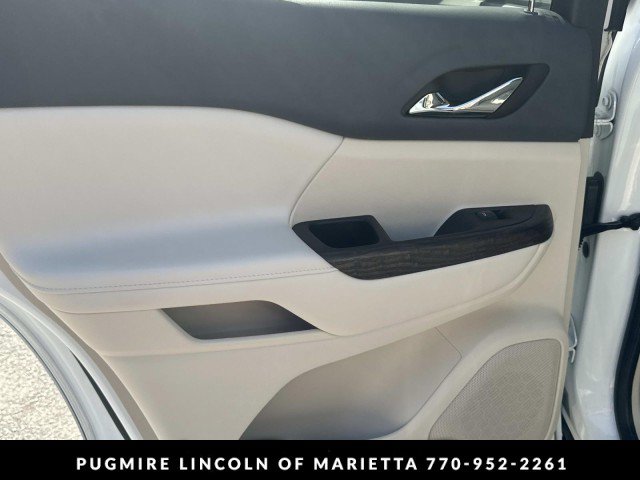 Used 2017 Lincoln MKX Reserve FWD image 26