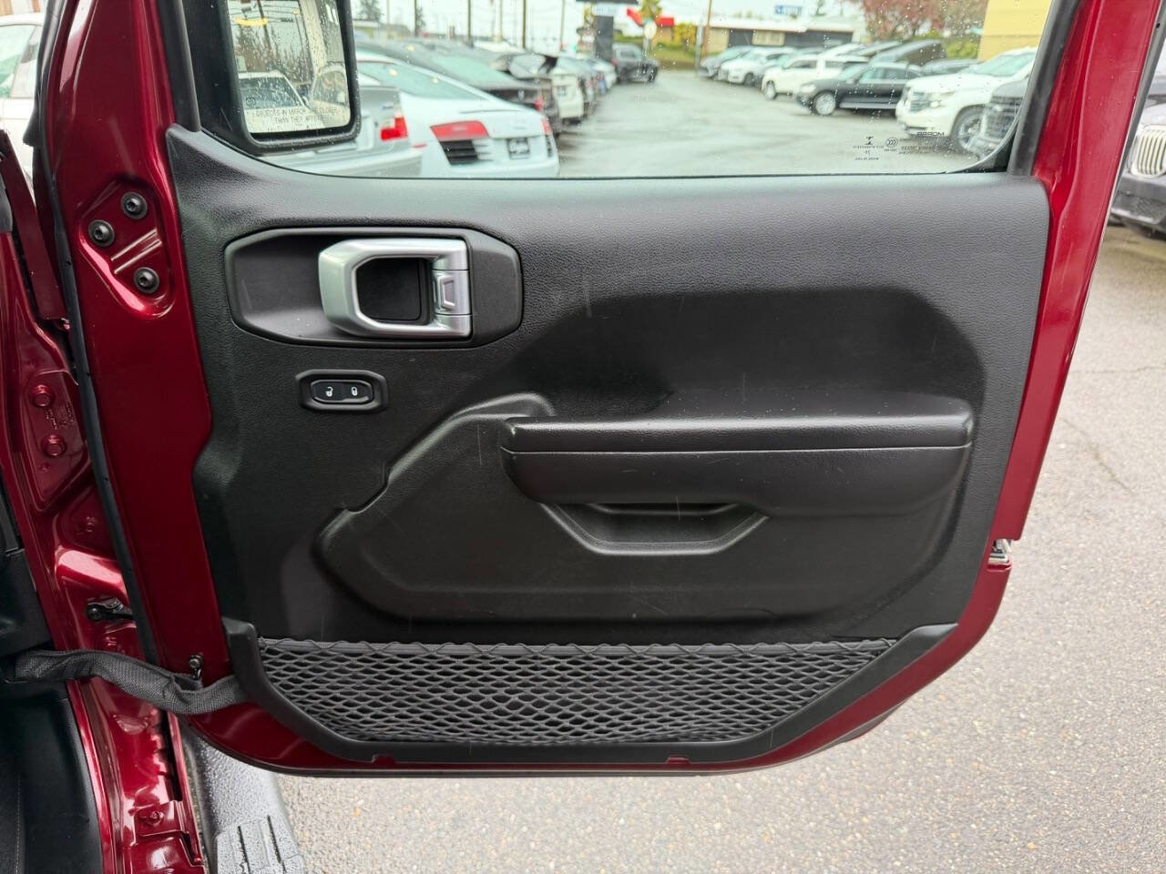 Used 2021 Jeep Wrangler Unlimited Sport AWD/4WD image 23