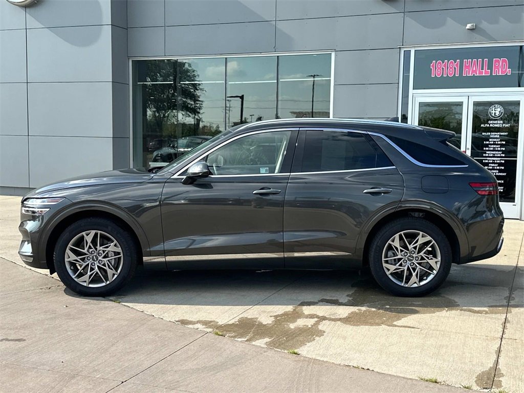 Used 2025 Genesis GV70 2.5T image 2