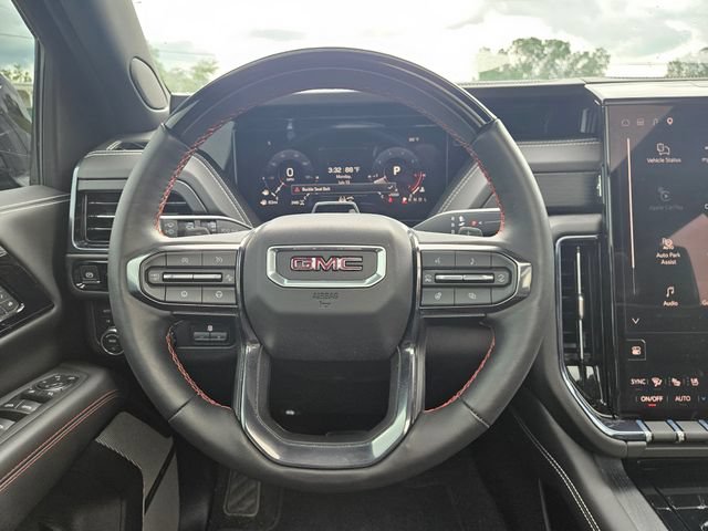 Used 2026 GMC Yukon AT4 Ultimate AWD/4WD image 14