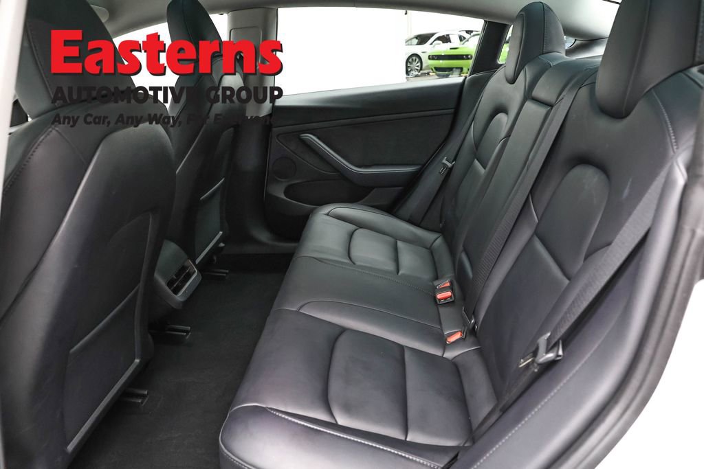 Used 2023 Tesla Model 3 Standard Range RWD image 17