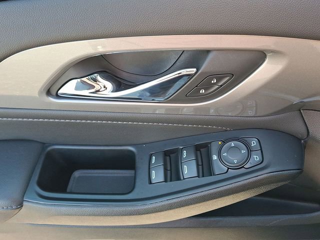 Used 2023 Chevrolet Traverse LT w/ LPO, Floor Liner Package image 20