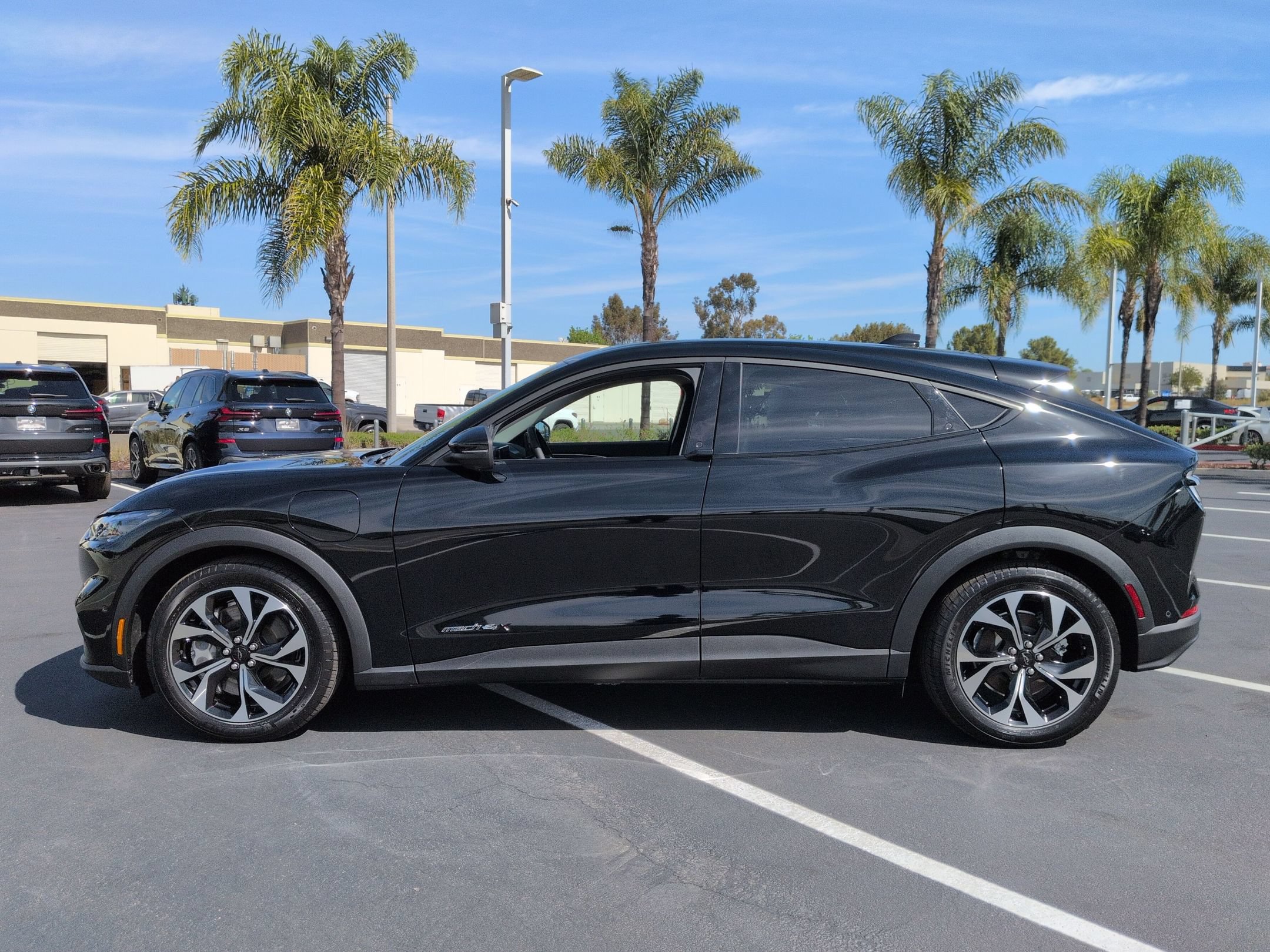 Used 2024 Ford Mustang Mach-E Select w/ Comfort Package Lite AWD/4WD image 6