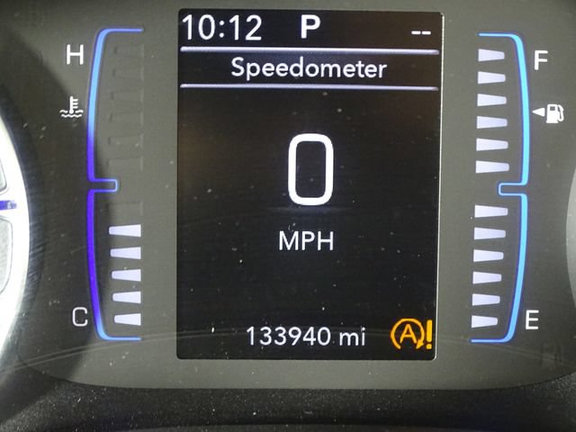 Used 2021 Chrysler Voyager L FWD image 37