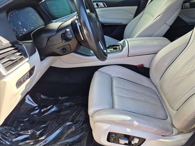 Used 2023 BMW X5 sDrive40i w/ Luxury Seating Package RWD image 16