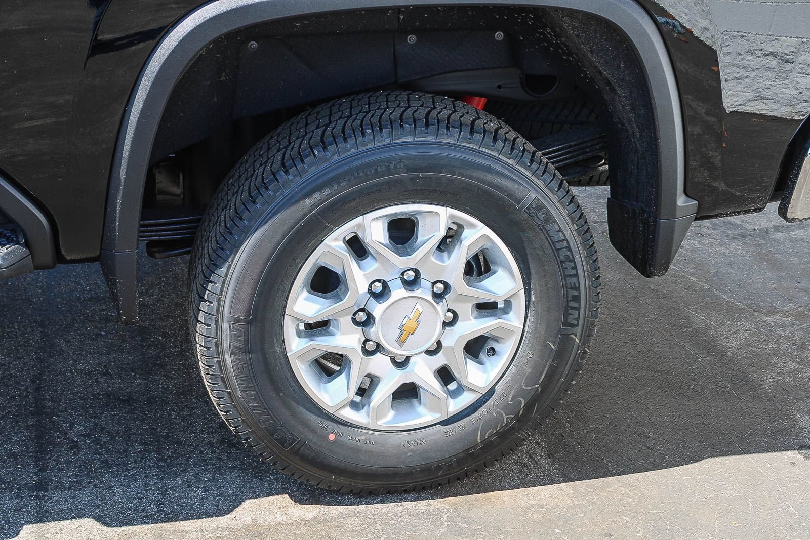 New 2026 Chevrolet Silverado 2500 LTZ w/ LTZ Plus Package AWD/4WD image 6