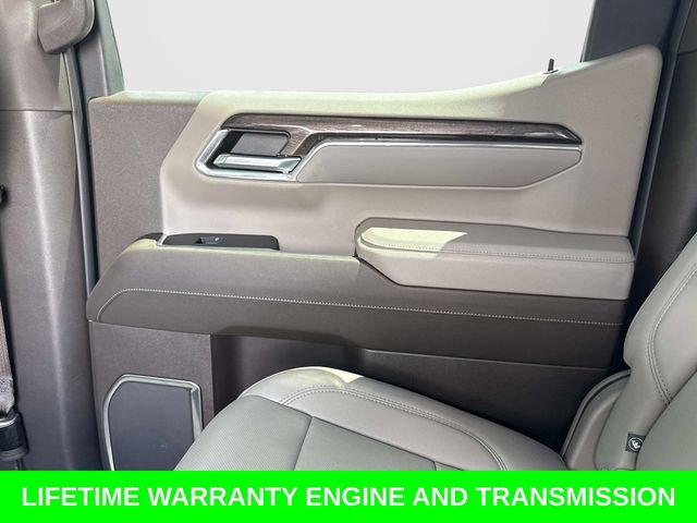 Used 2023 Chevrolet Silverado 1500 LTZ AWD/4WD image 16