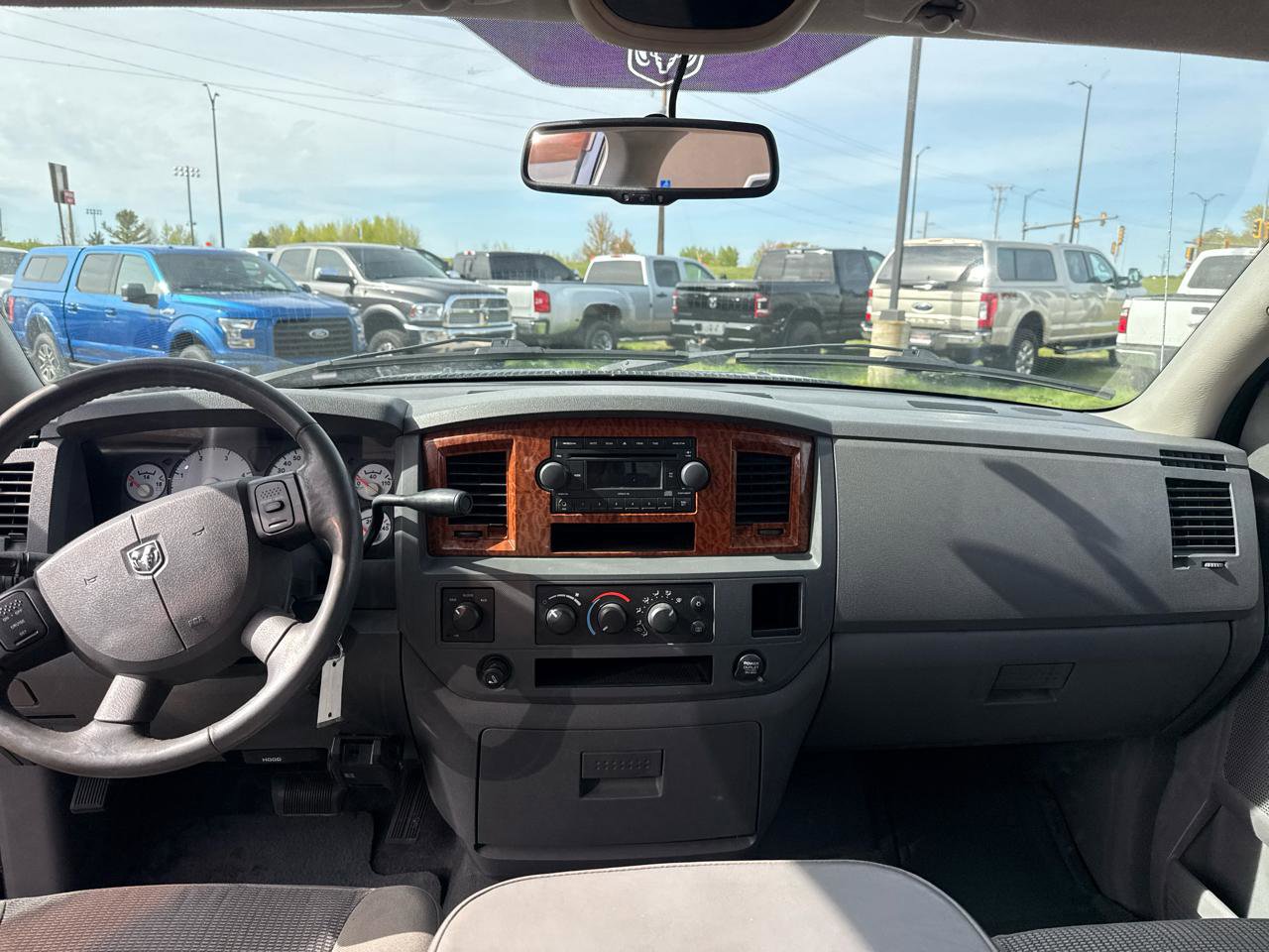 Used 2006 Dodge Ram 3500 Truck SLT w/ Quad Cab Big Horn Value Group AWD/4WD image 16