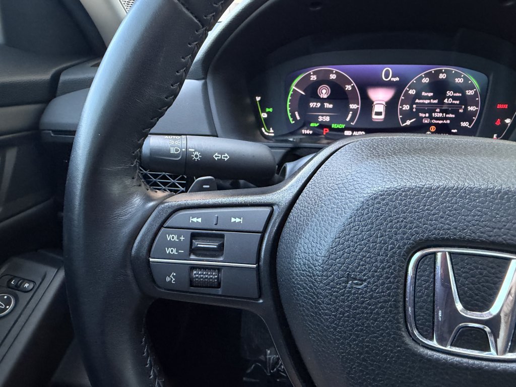 Used 2024 Honda Accord EX-L image 26