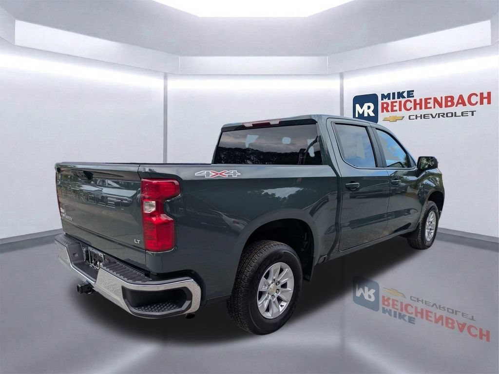 Used 2025 Chevrolet Silverado 1500 LT AWD/4WD image 4