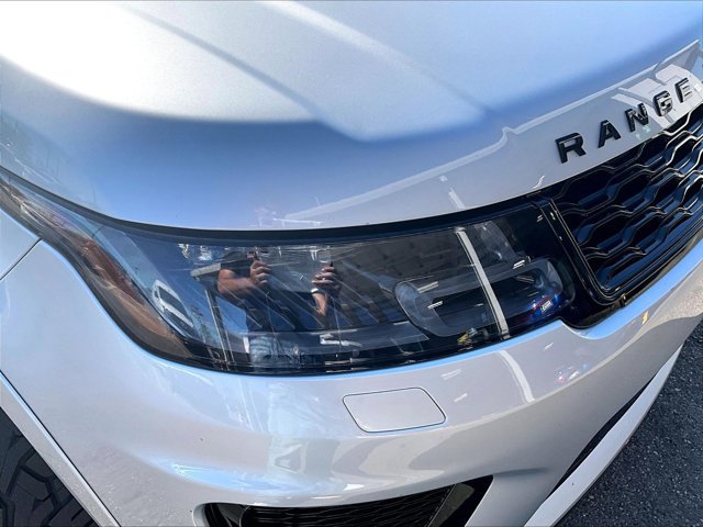 Used 2022 Land Rover Range Rover Sport SVR AWD/4WD image 28