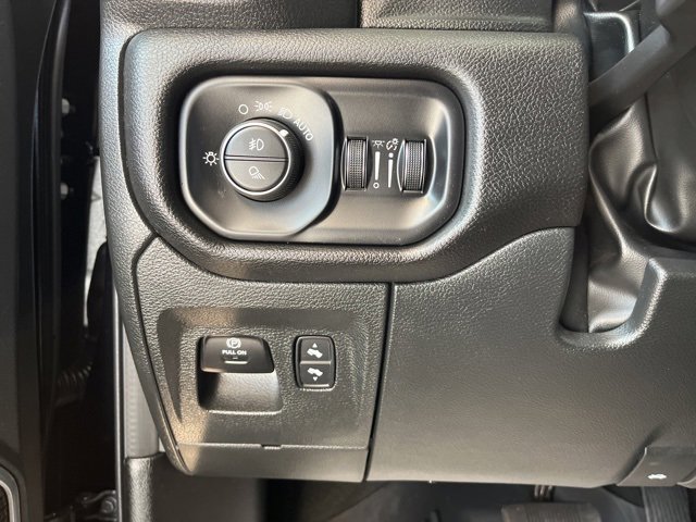 Used 2023 RAM 1500 Laramie image 17