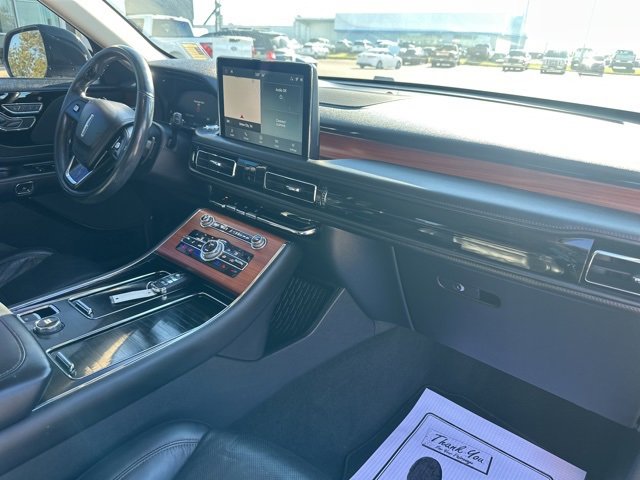 Used 2020 Lincoln Aviator Reserve w/ Elements Package Plus image 10