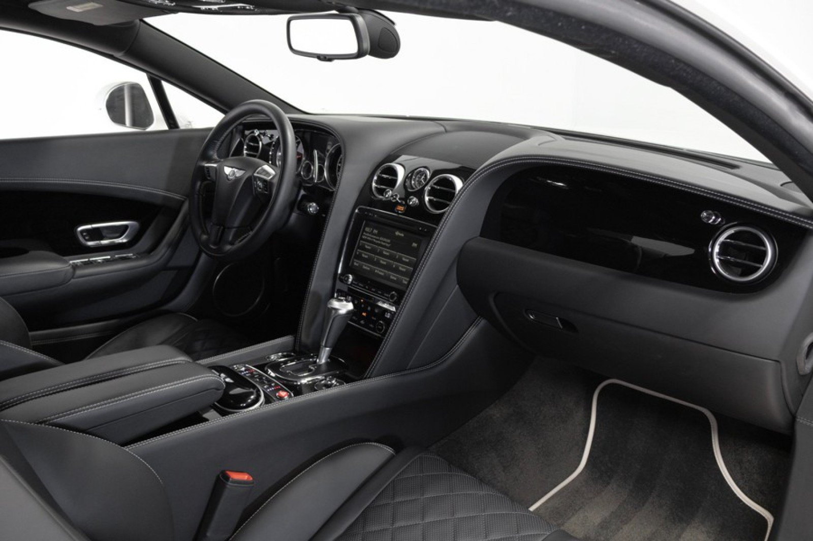 Used 2016 Bentley Continental GT AWD/4WD image 44