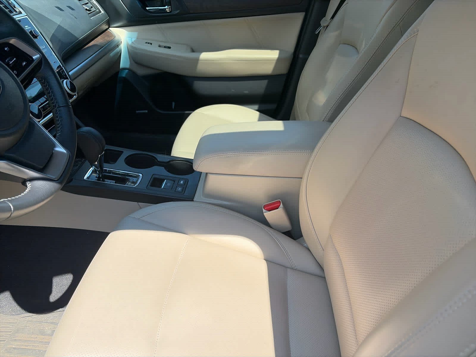 Used 2018 Subaru Outback 2.5i Limited AWD/4WD image 7